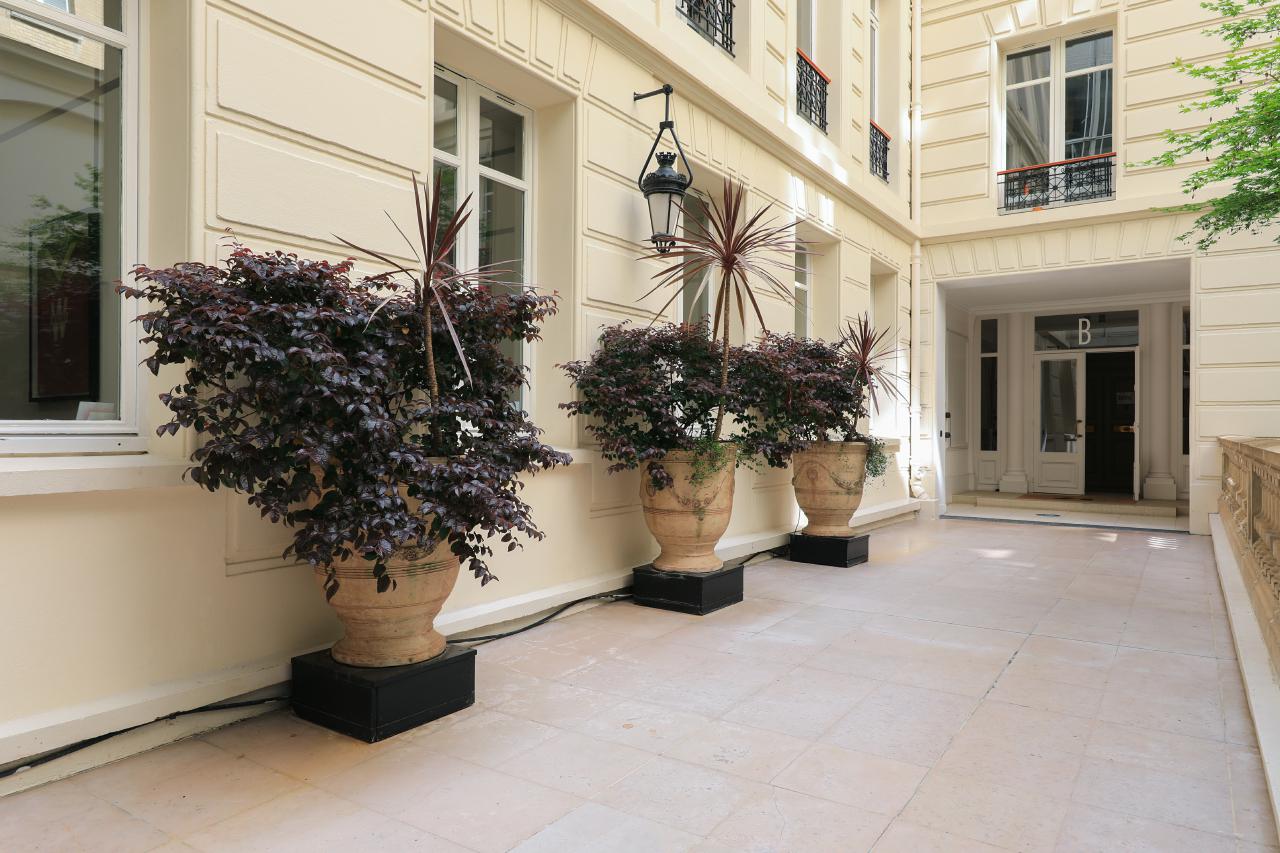 Bureau Paris 334m² Location bureau Paris OLBUR2200801 4